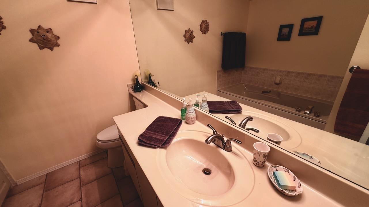 153 6875 121 Street Property Photo 25