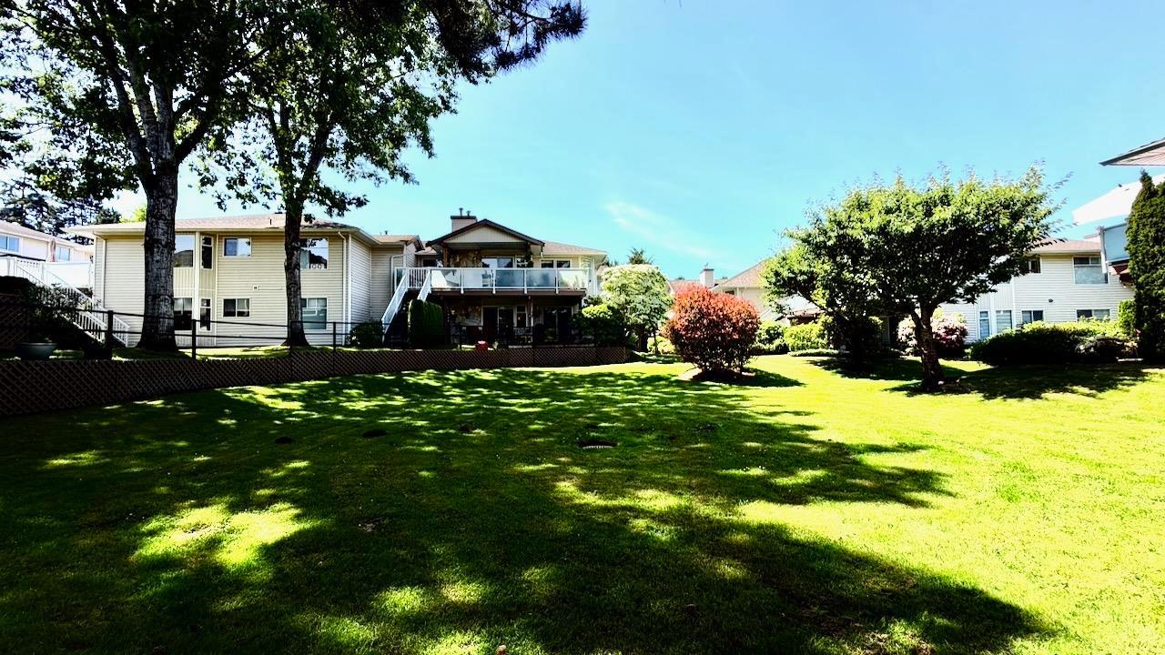 153 6875 121 Street Property Photo 31