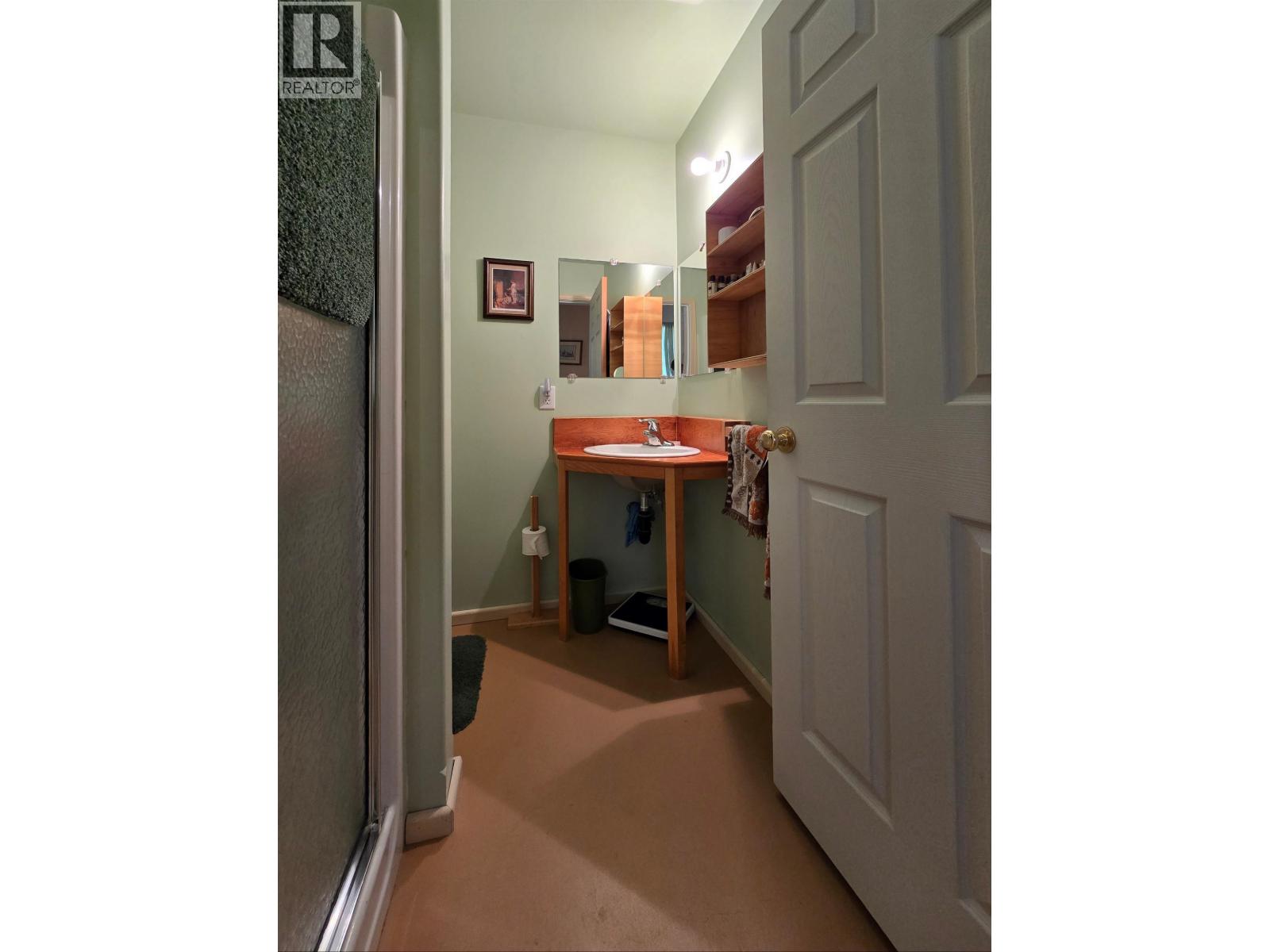 2842 Pioneer Crescent Property Photo 33