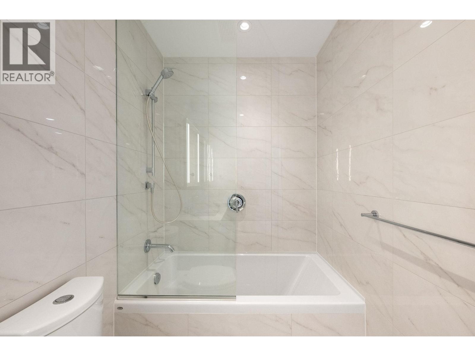 301 2888 Arbutus Street Property Photo 28