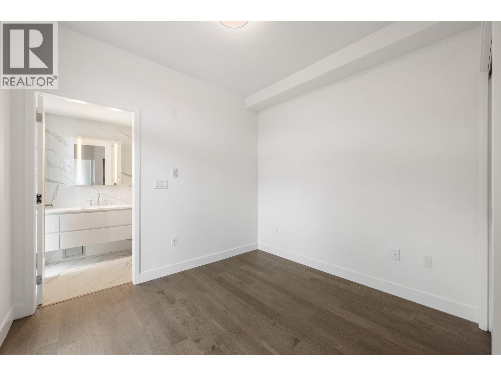 301 2888 Arbutus Street Property Photo 29