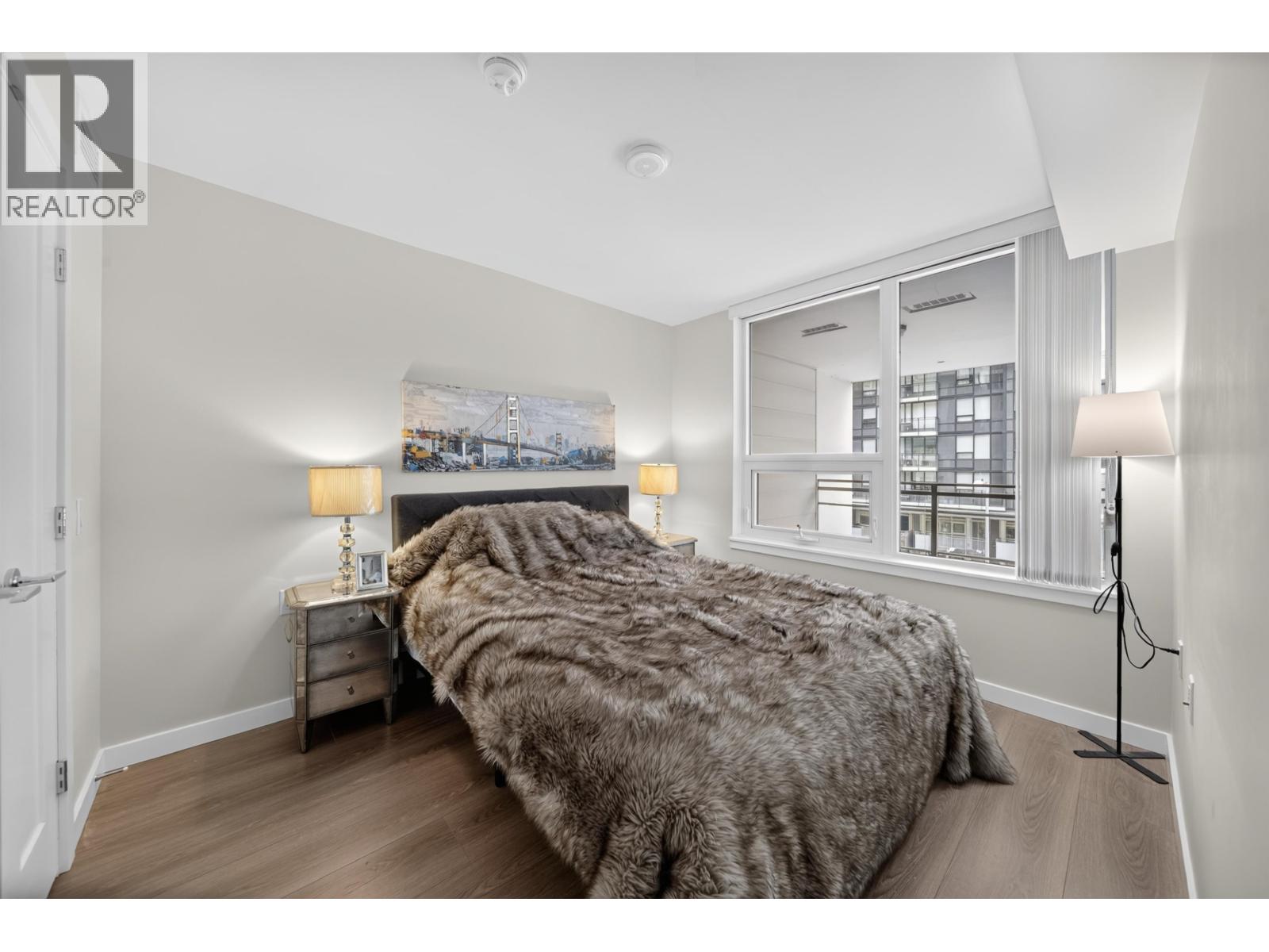 507 8699 Hazelbridge Way Property Photo 8