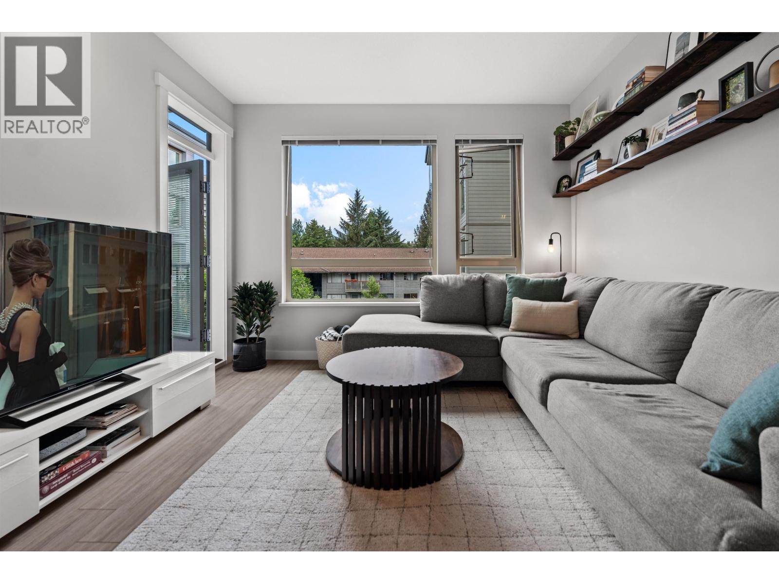 315 2651 Library Lane Property Photo 2
