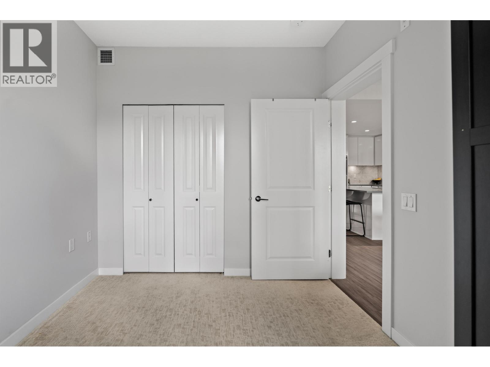315 2651 Library Lane Property Photo 24