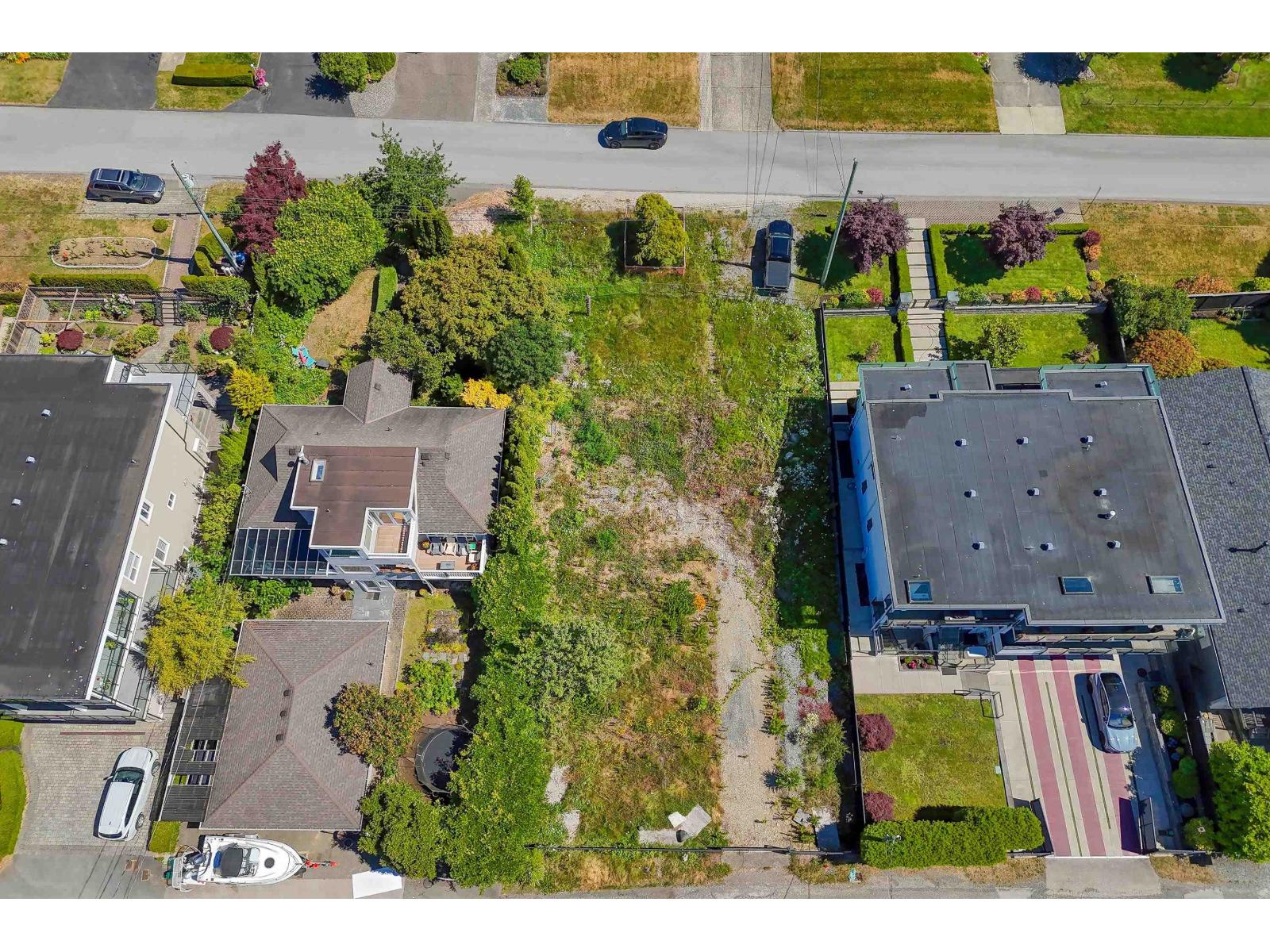 15554 Cliff Avenue Property Photo 11