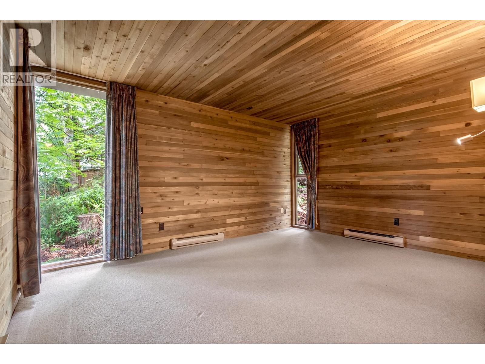 5225 Coombe Lane Property Photo 18