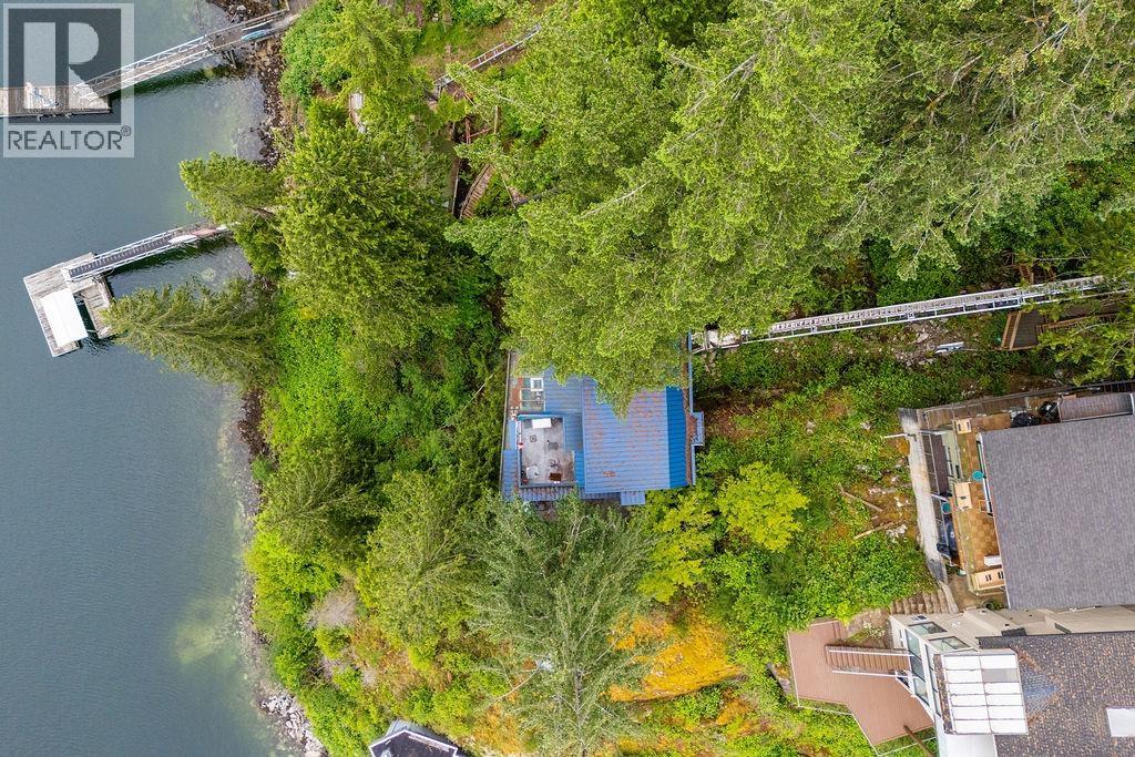 4678 Eastridge Road Property Photo 8
