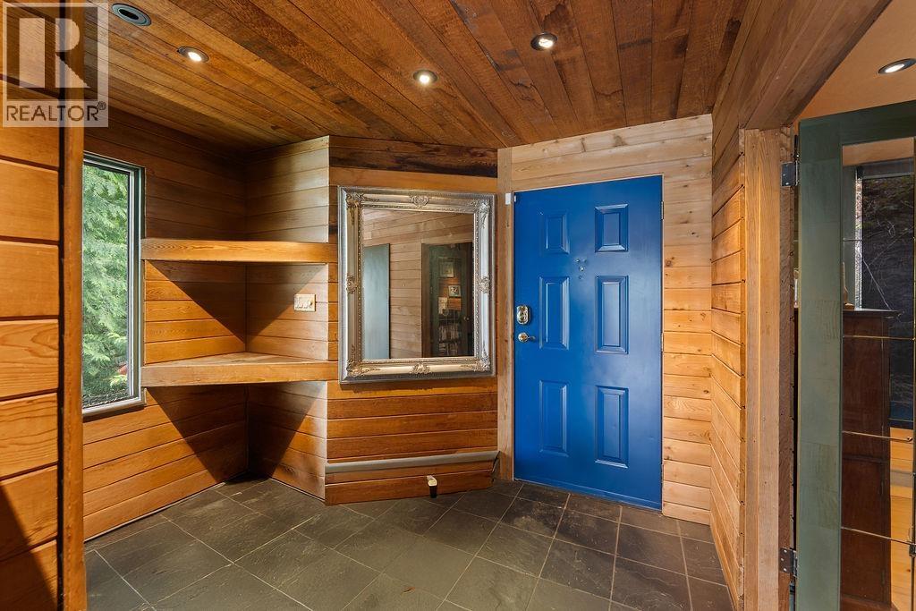 4678 Eastridge Road Property Photo 15