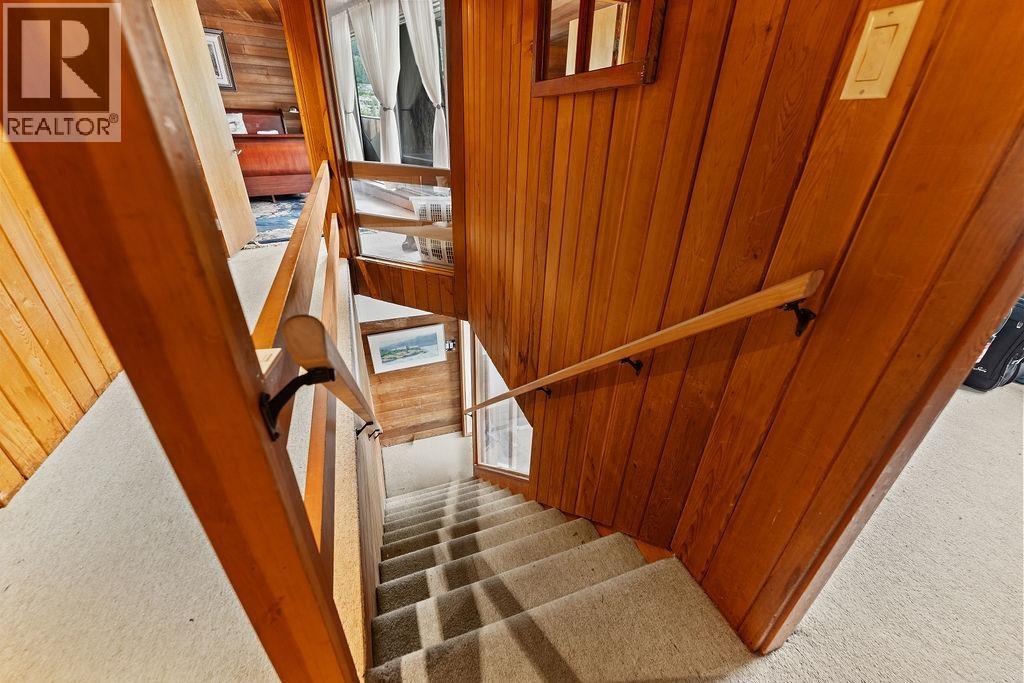 4678 Eastridge Road Property Photo 37