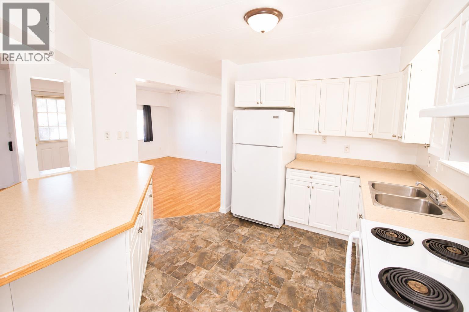 2750 Middleton Road Property Photo 6
