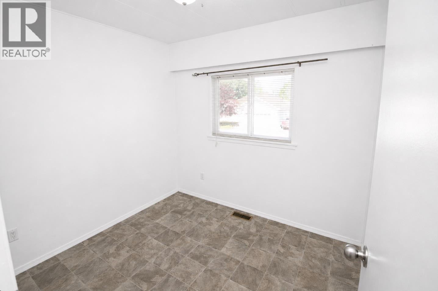 2750 Middleton Road Property Photo 21