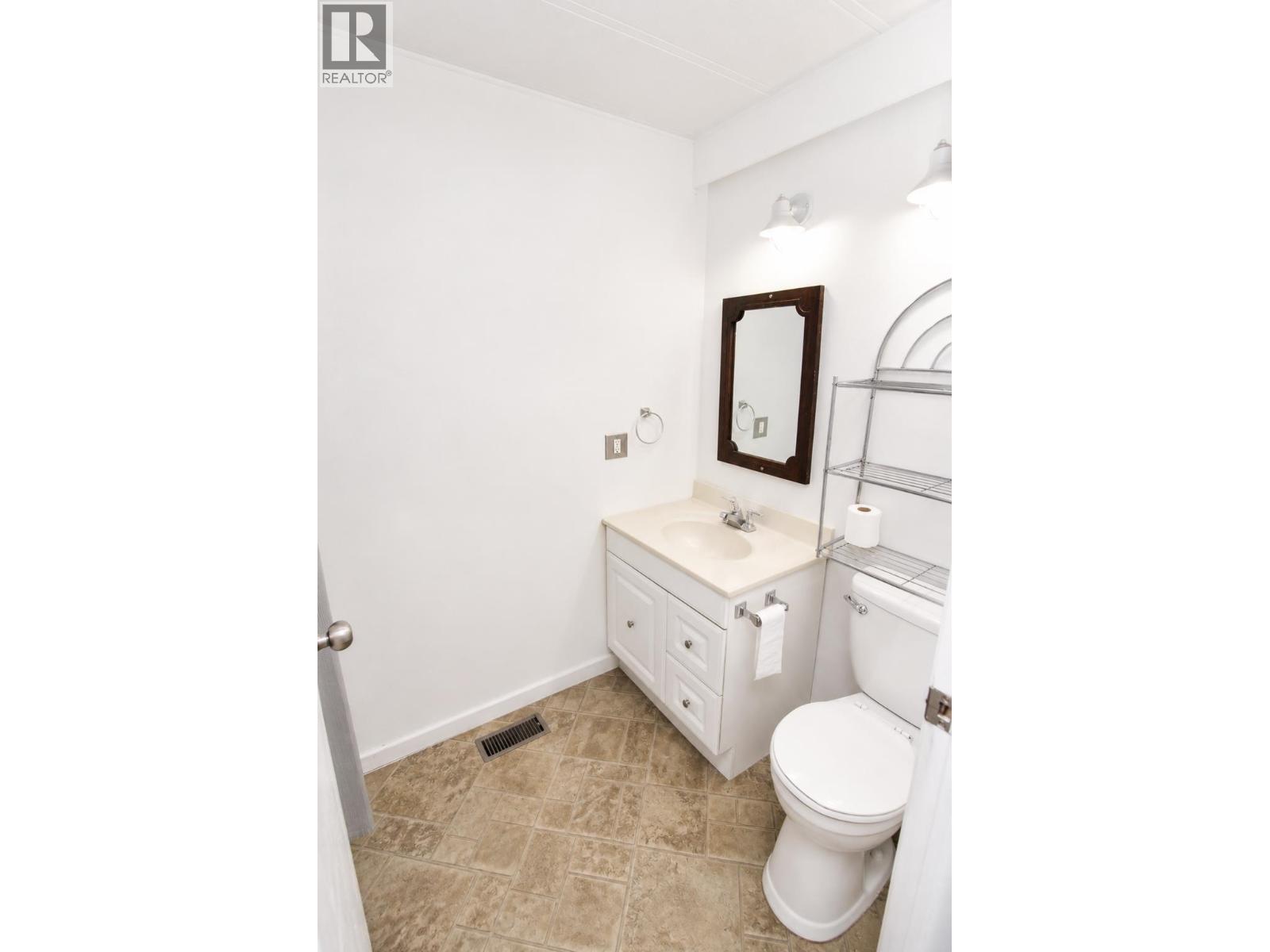 2750 Middleton Road Property Photo 24
