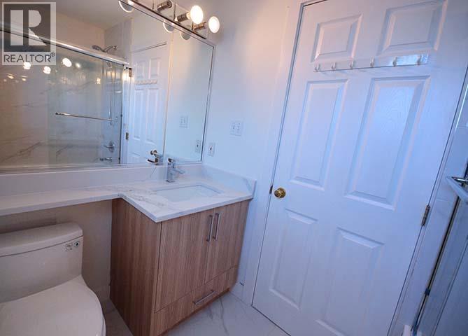 405 7071 Blundell Road Property Photo 14