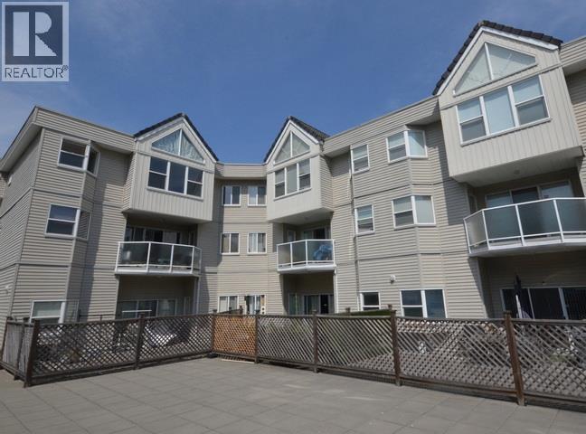 405 7071 Blundell Road Property Photo 21