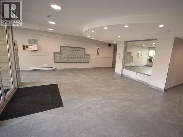 405 7071 Blundell Road Property Photo 22
