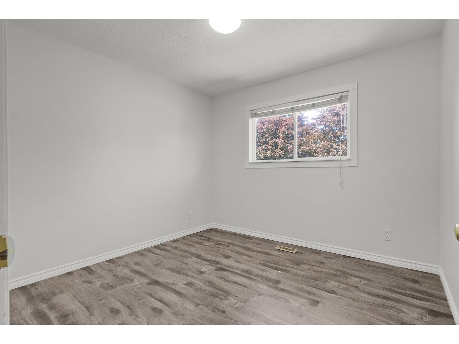 8852 Charles Street Property Photo 18