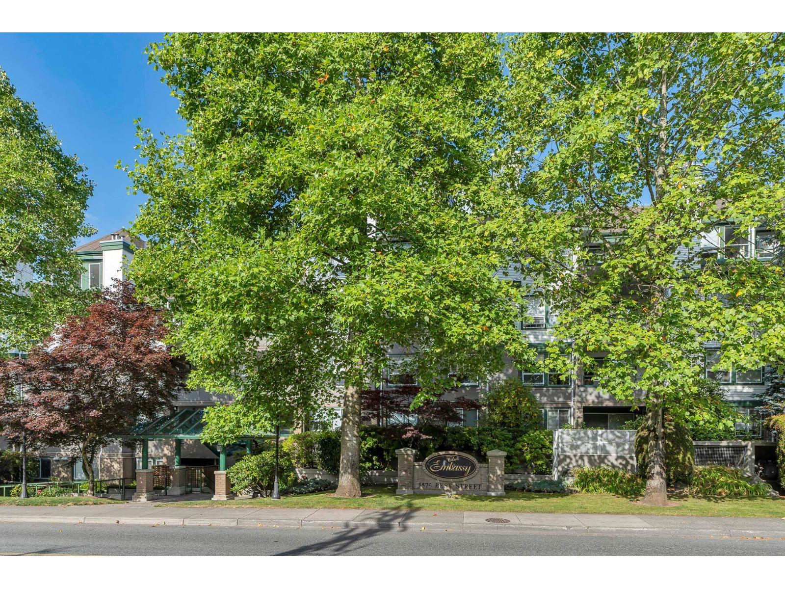 104 1575 BEST STREET Property Photo 1