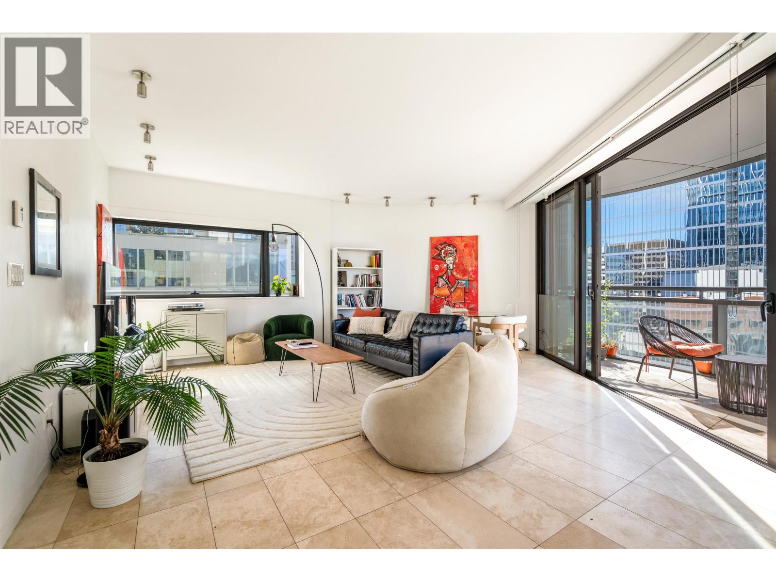 1406 838 W Hastings Street Property Photo 2