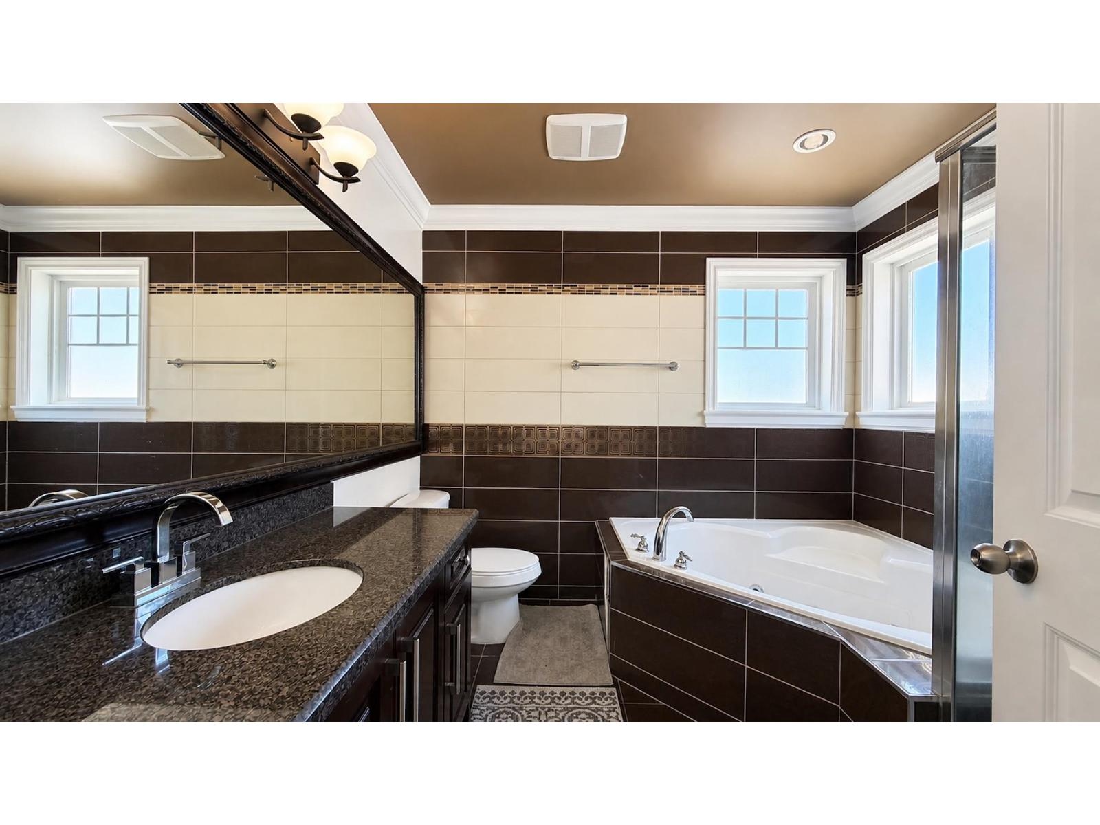 12579 66 Avenue Property Photo 20
