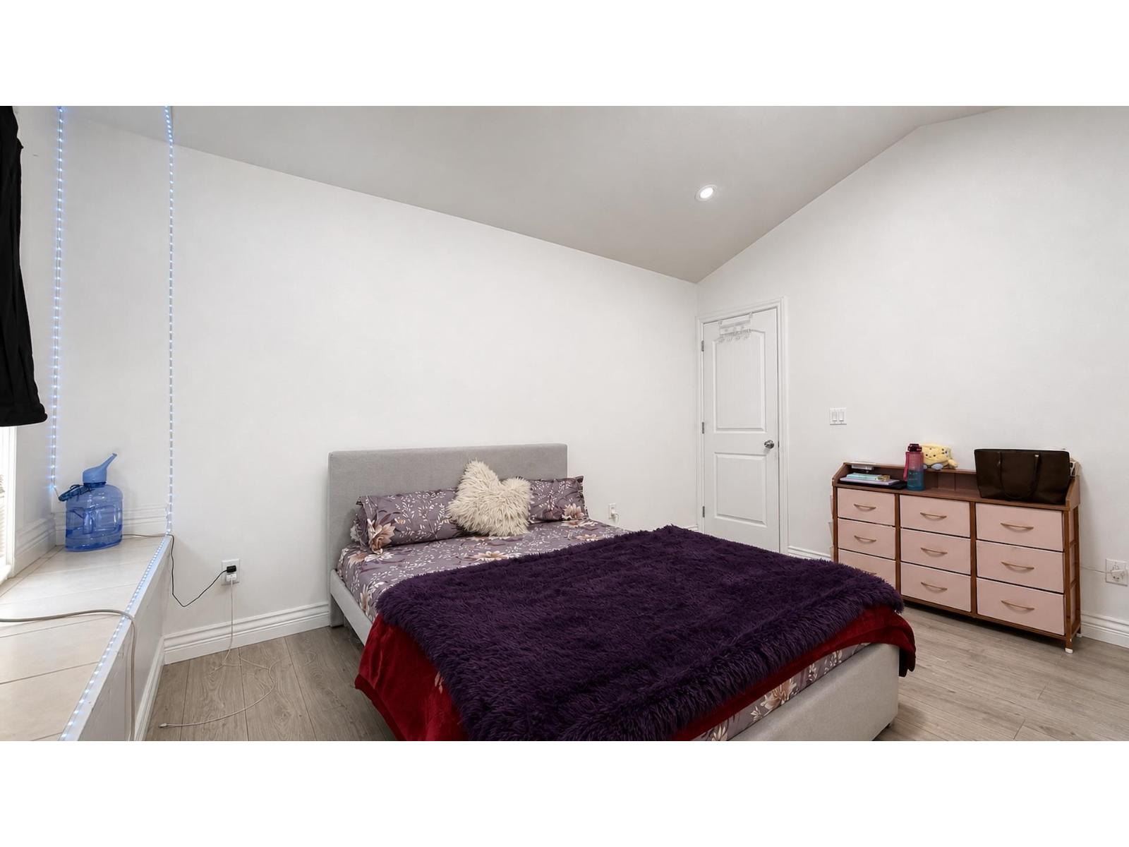12579 66 Avenue Property Photo 22