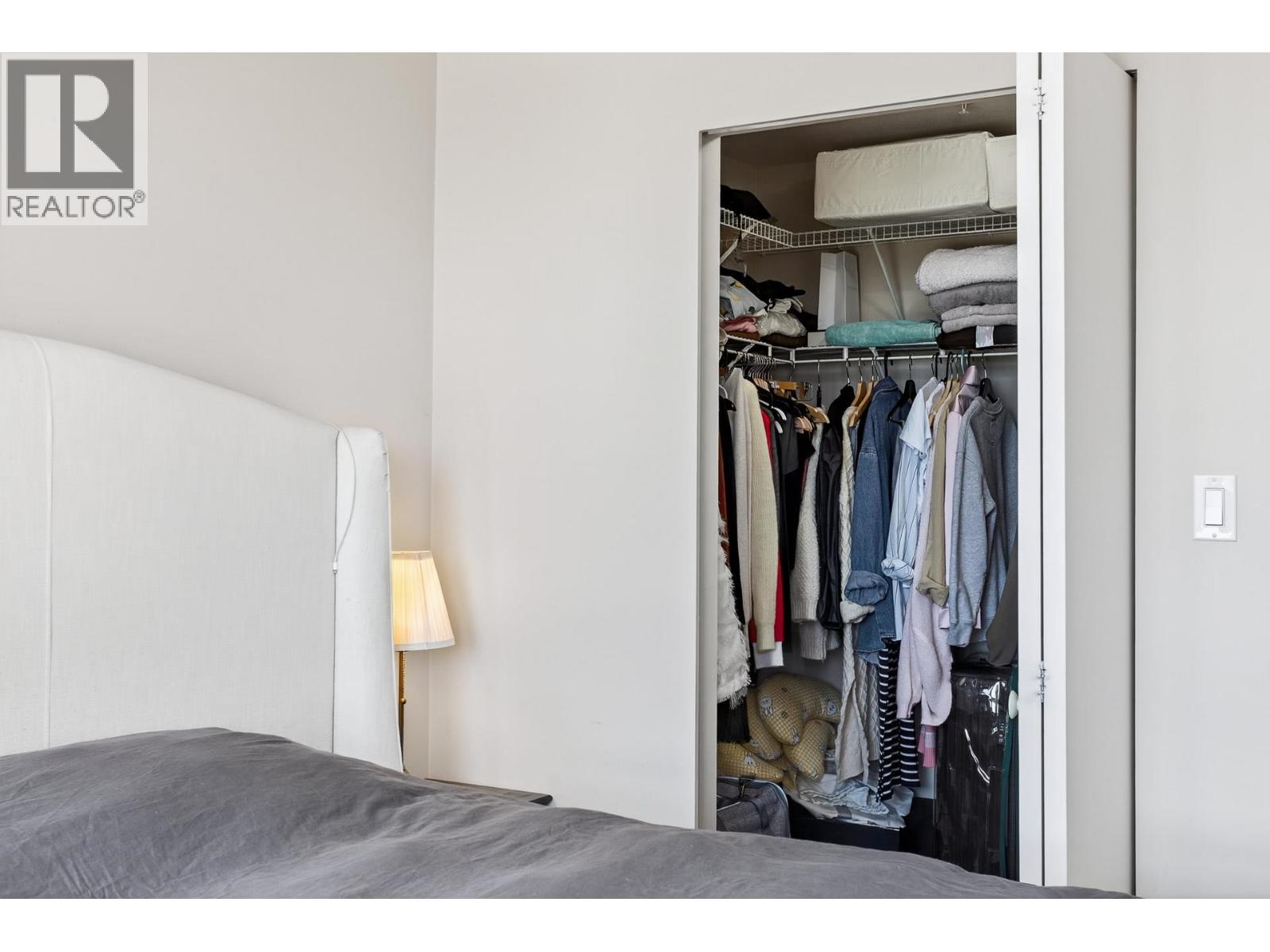 562 4099 Stolberg Street Property Photo 20