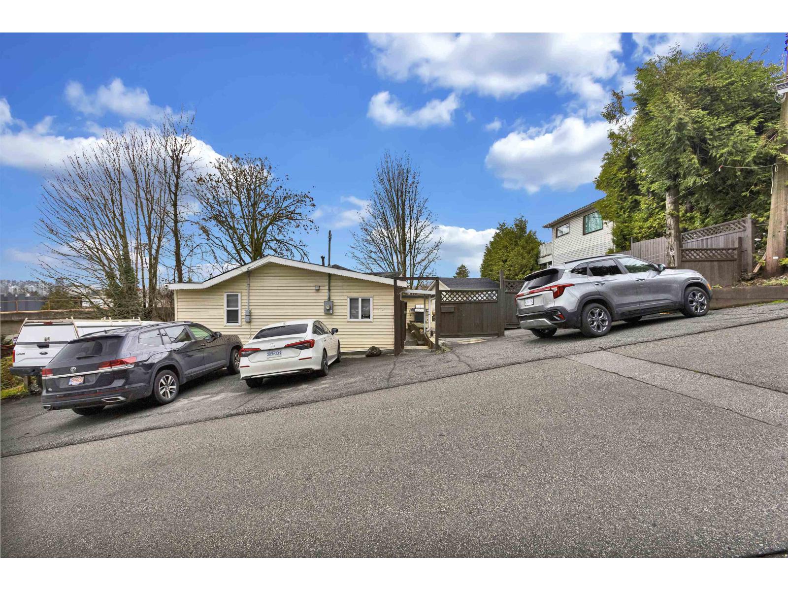 12943 112 Avenue Property Photo 1
