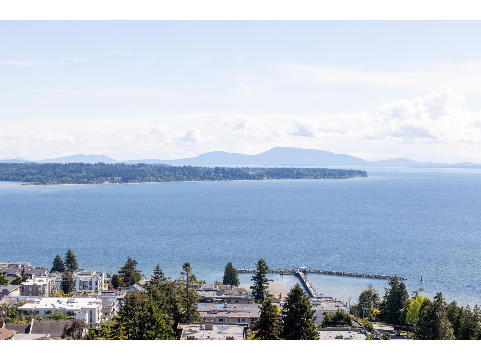 1605 1475 Foster Street Property Photo 17