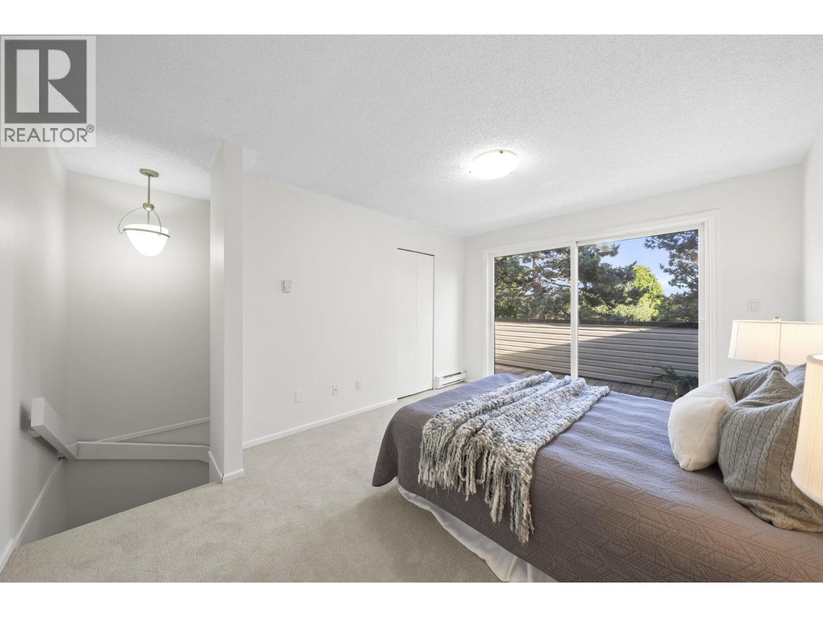 4896 47a Avenue Property Photo 21