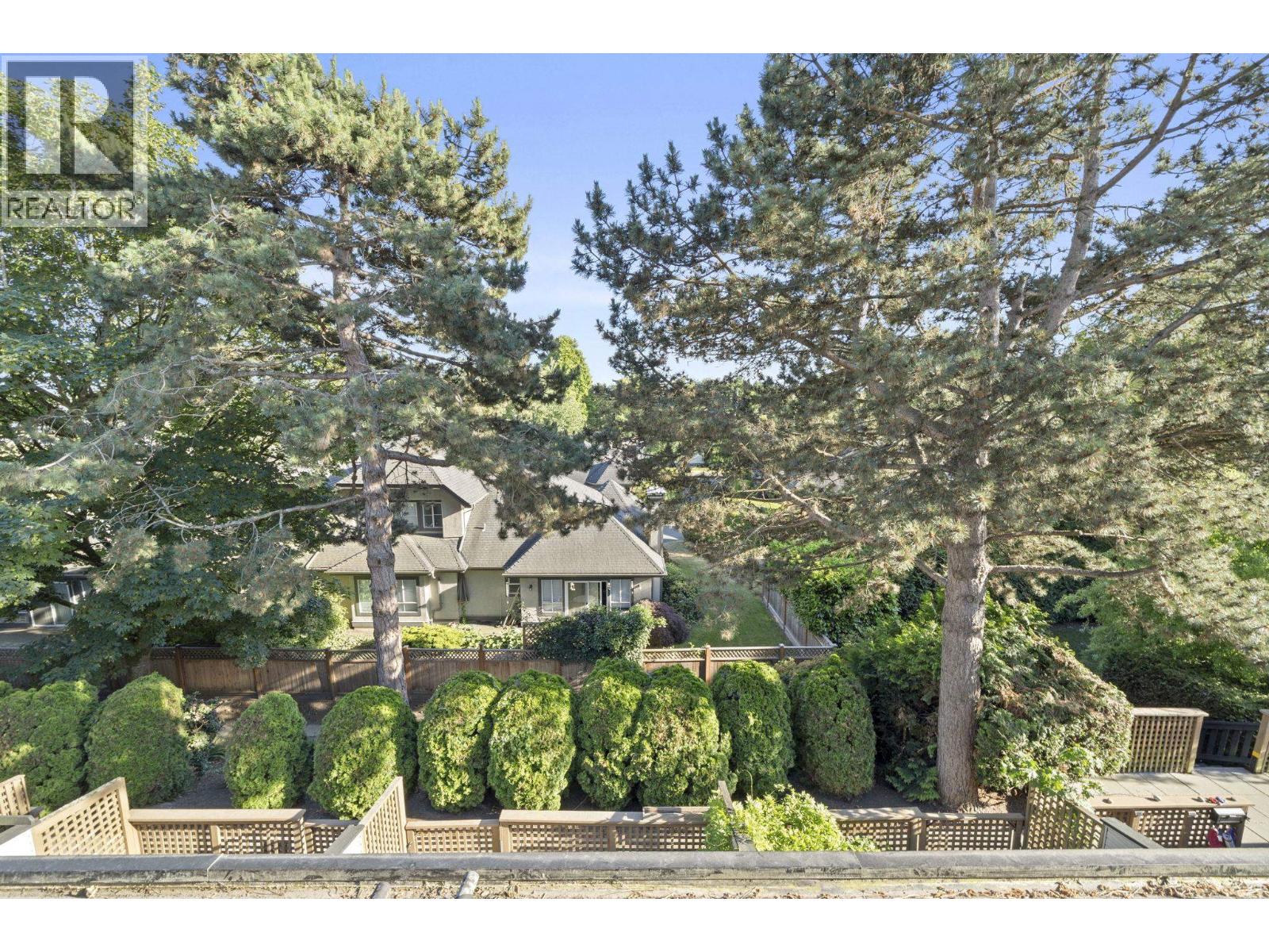 4896 47a Avenue Property Photo 28