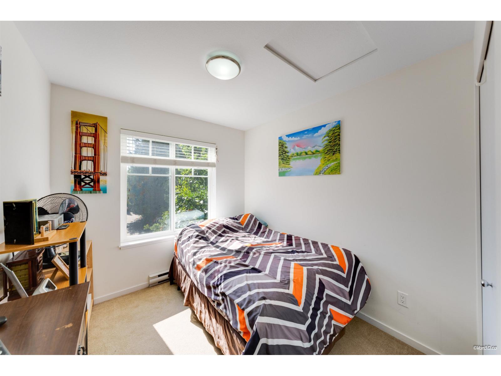 39 5858 142 Street Property Photo 11