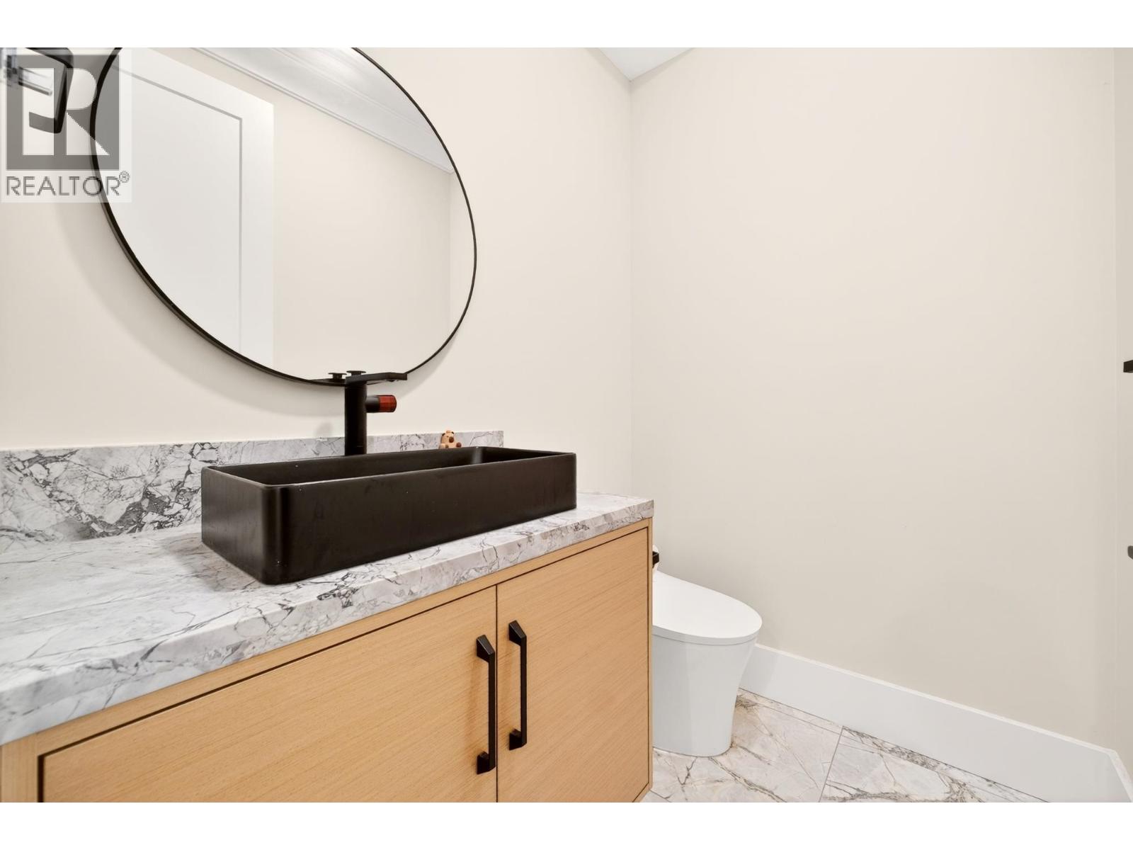 3780 Blundell Road Property Photo 12
