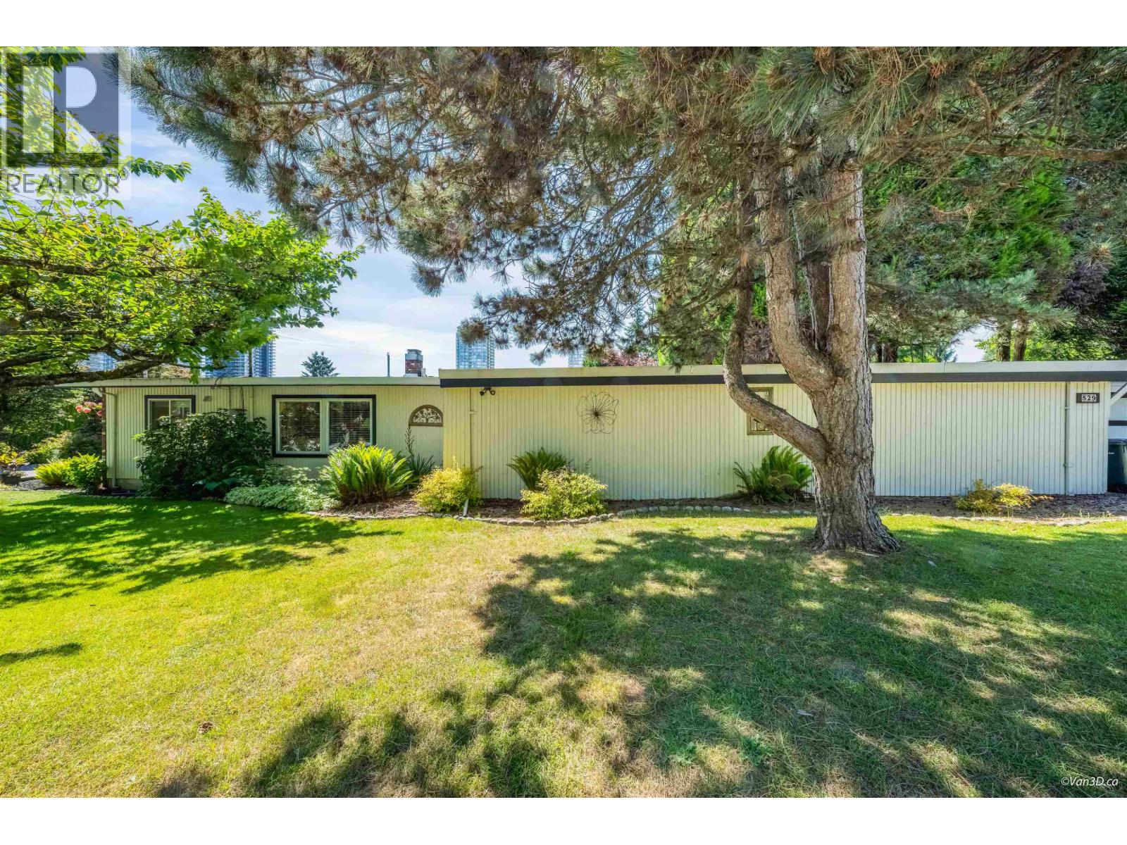 529 APPIAN WAY