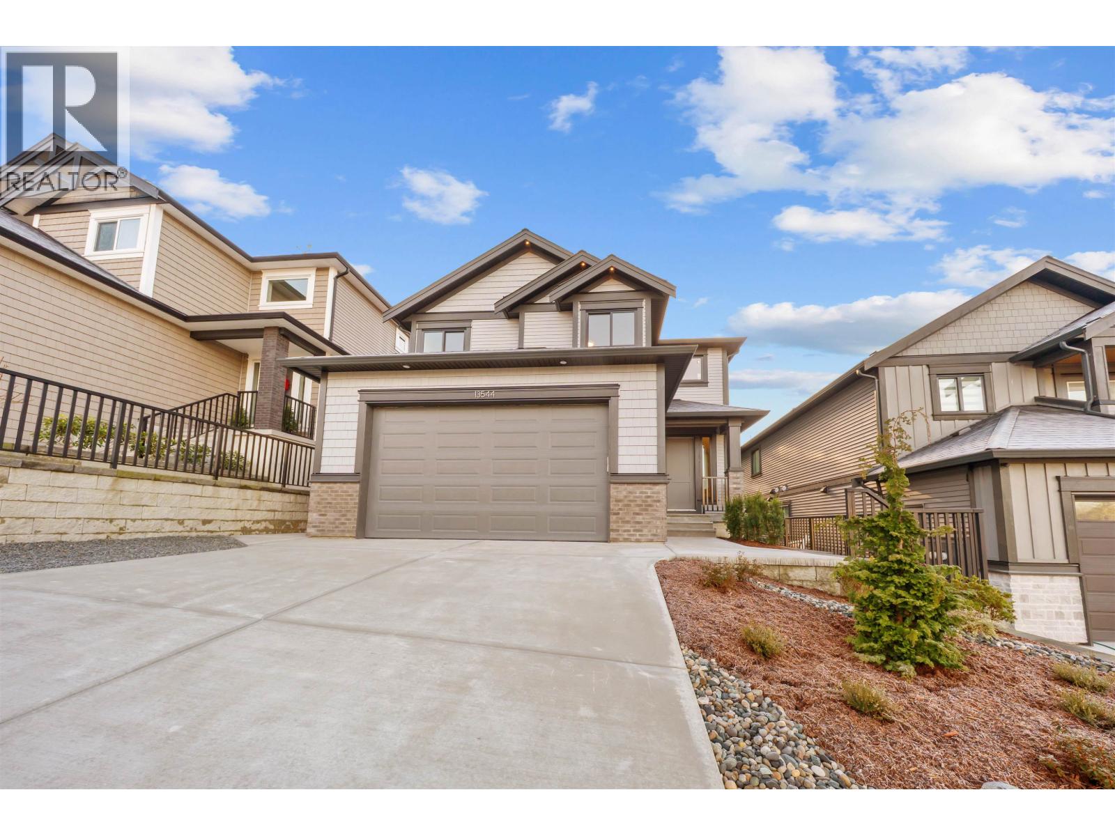 13544 Birdtail Drive Property Photo 2