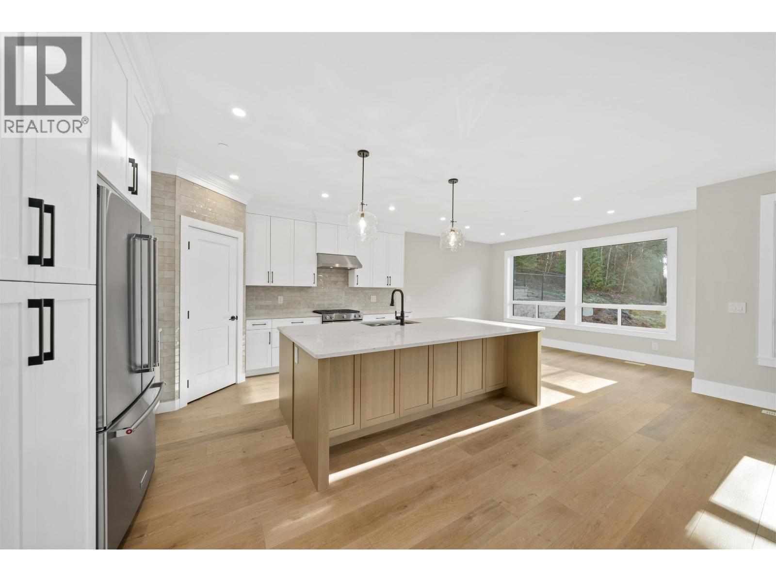 13544 Birdtail Drive Property Photo 11