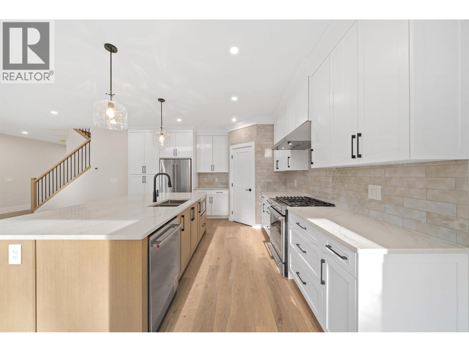 13544 Birdtail Drive Property Photo 12