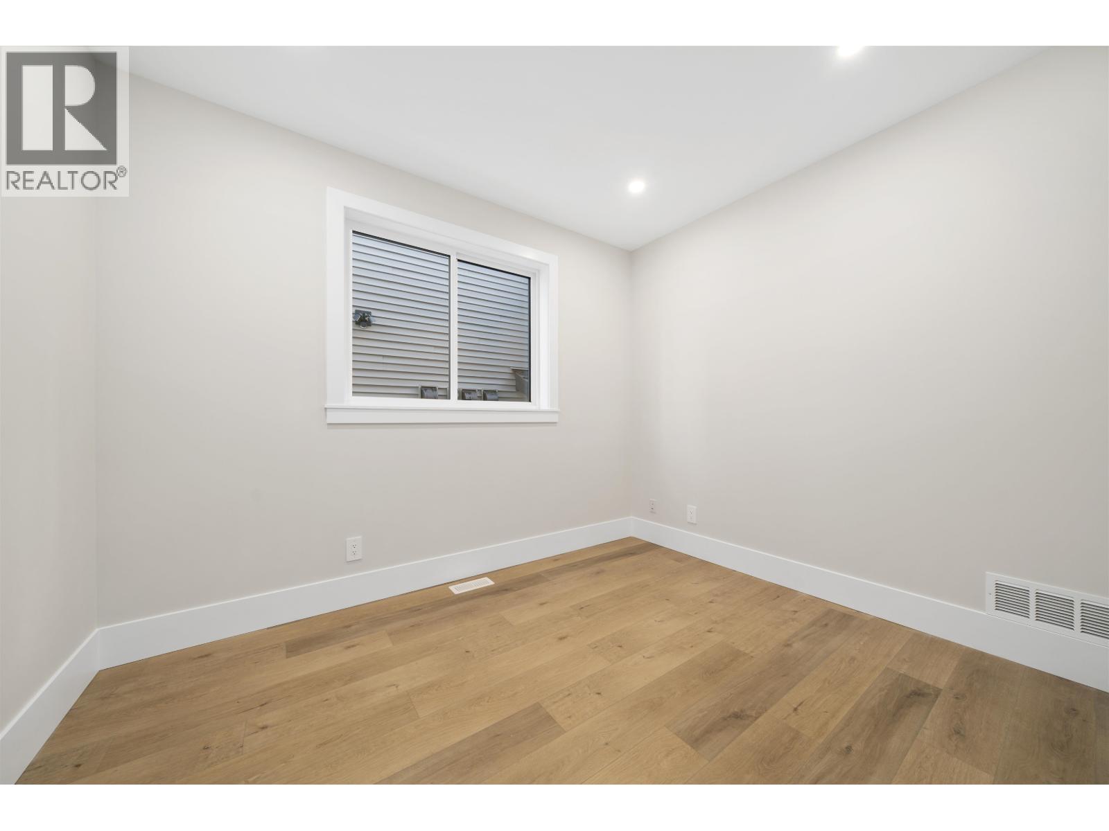 13544 Birdtail Drive Property Photo 15