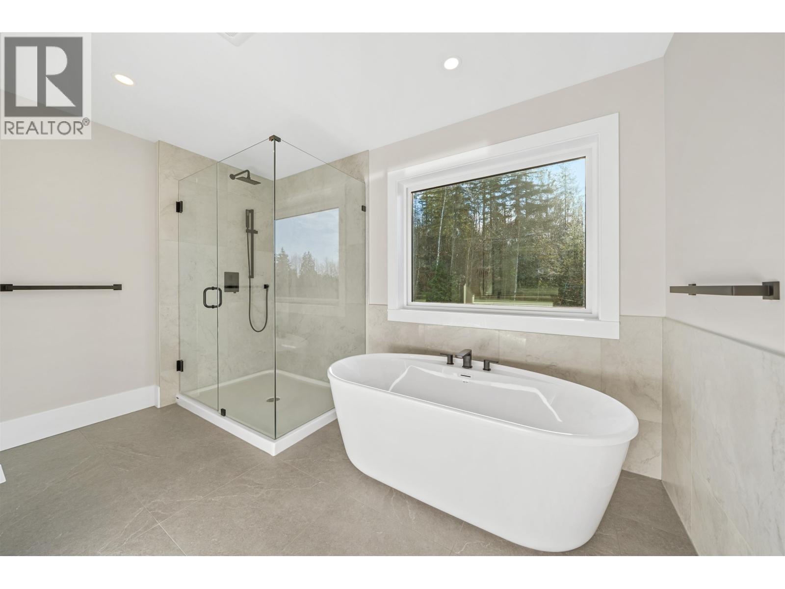 13544 Birdtail Drive Property Photo 18