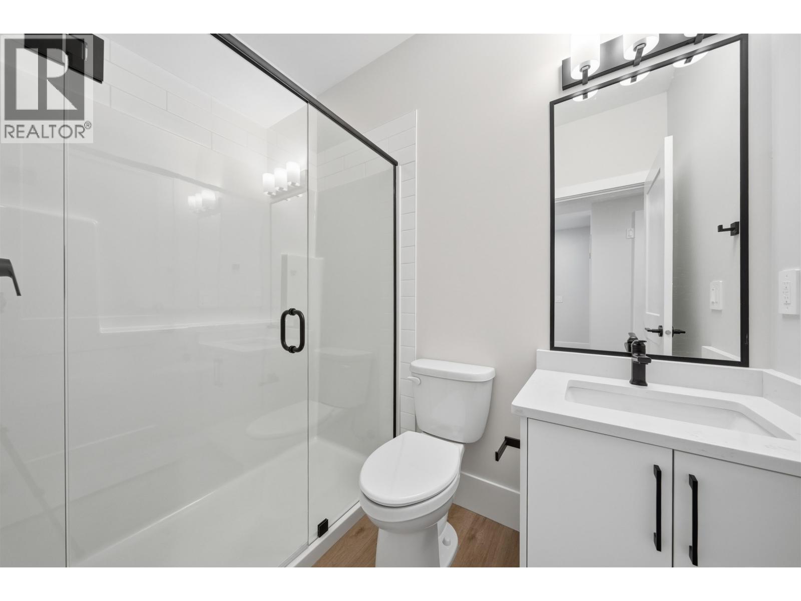 13544 Birdtail Drive Property Photo 29