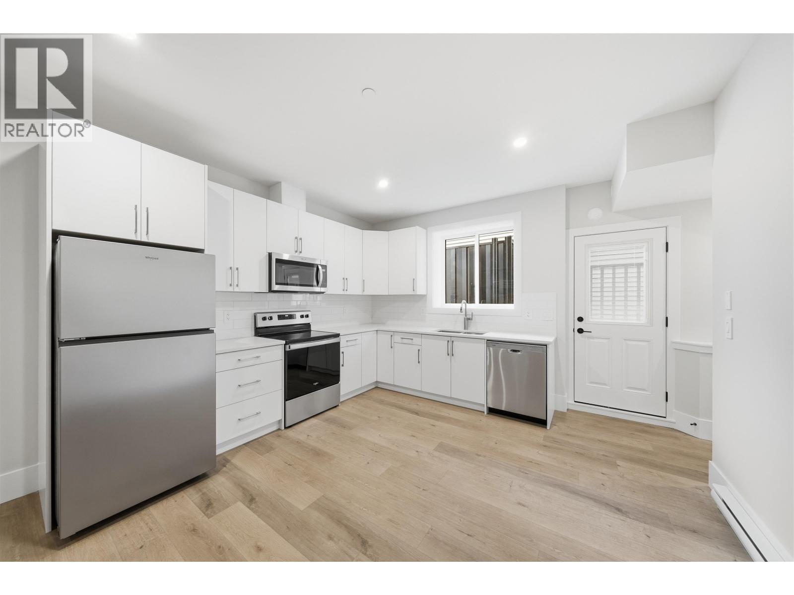 13544 Birdtail Drive Property Photo 30