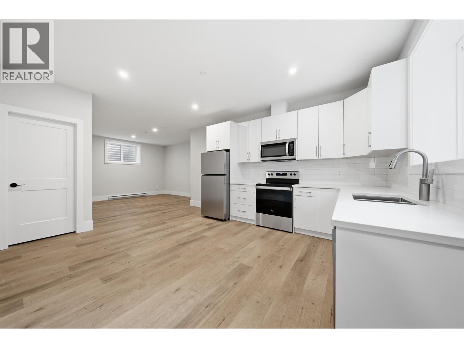13544 Birdtail Drive Property Photo 31