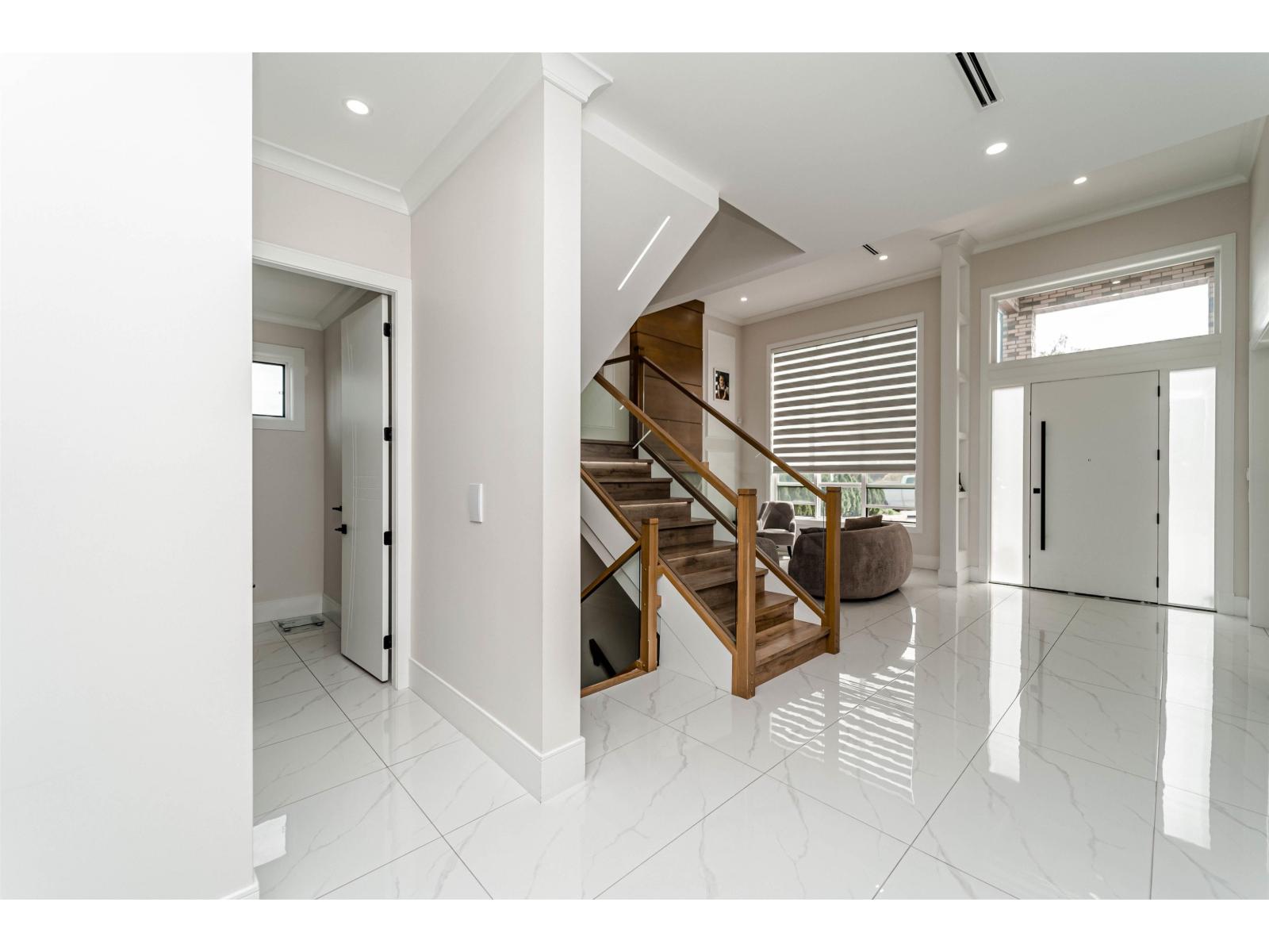 2263 Bevan Crescent Property Photo 9