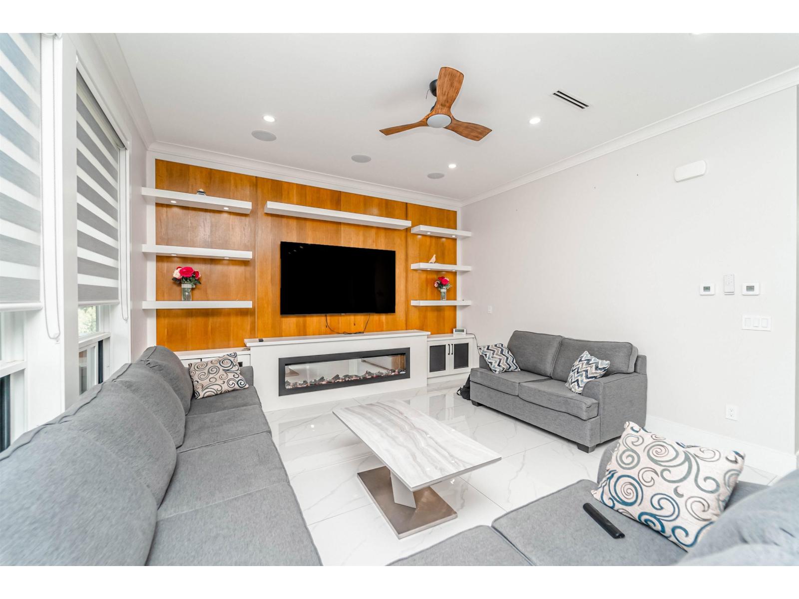 2263 Bevan Crescent Property Photo 11