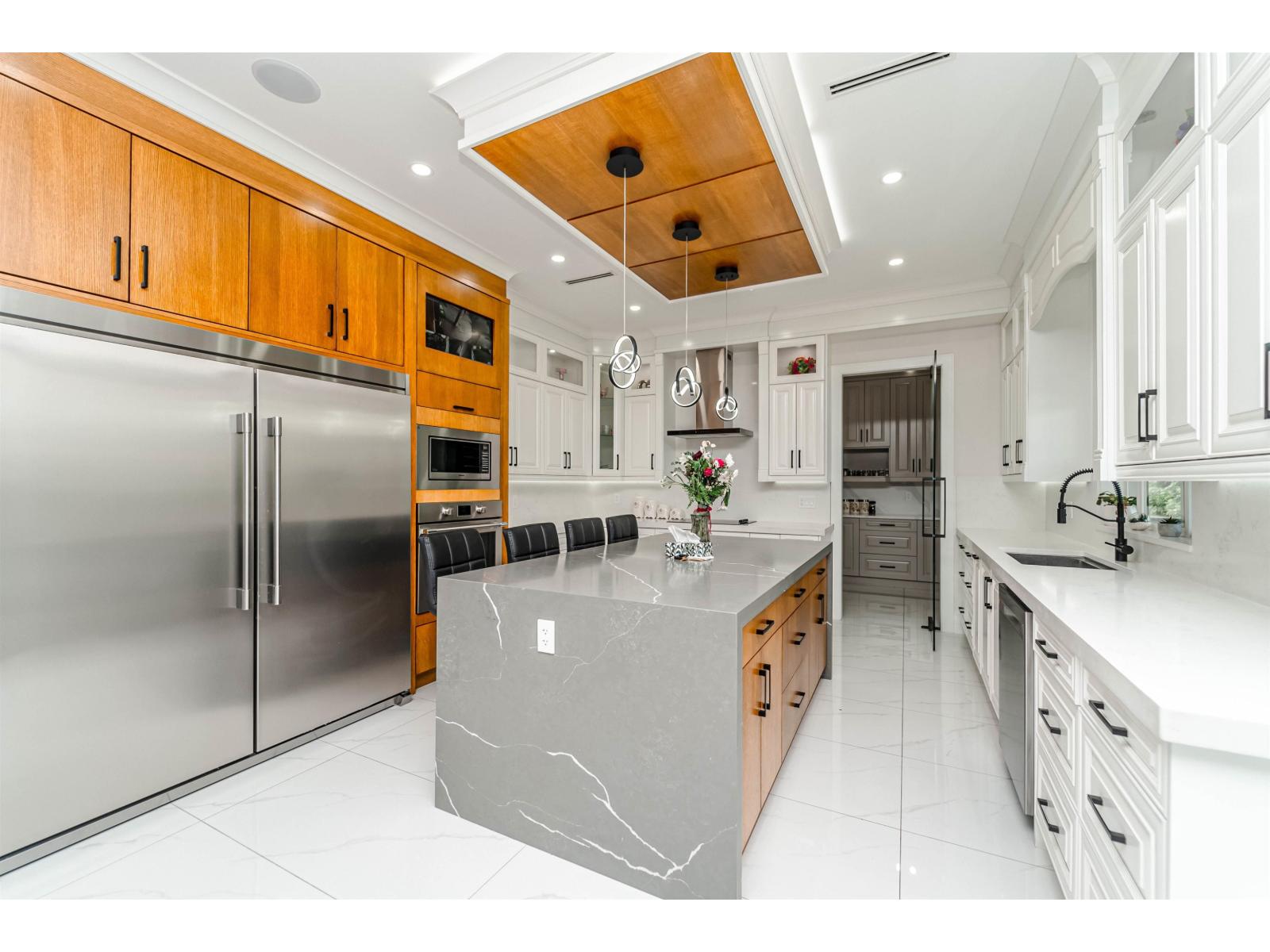 2263 Bevan Crescent Property Photo 13
