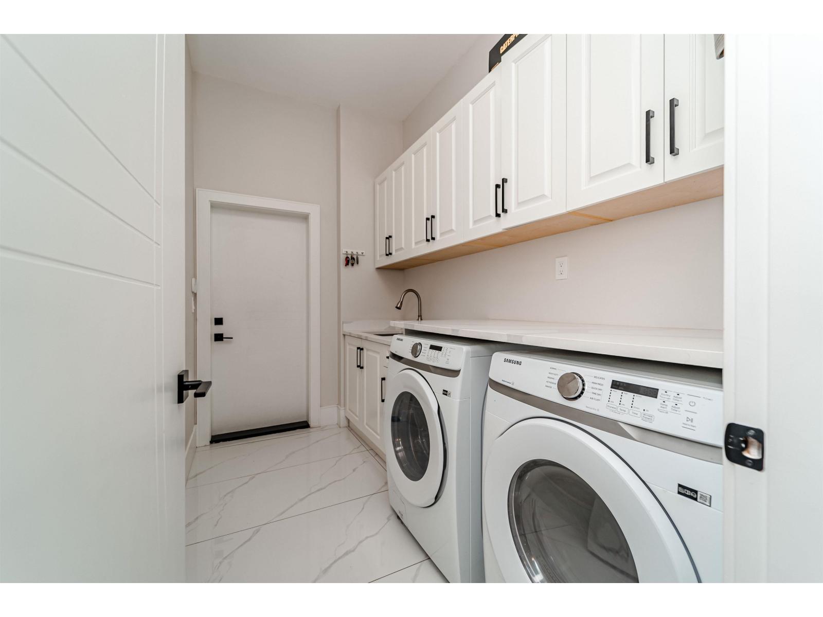 2263 Bevan Crescent Property Photo 17