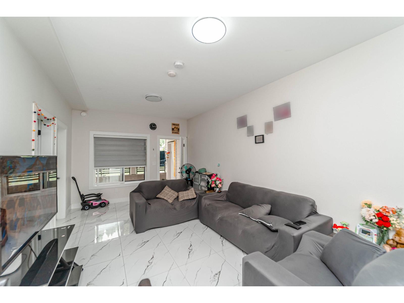 2263 Bevan Crescent Property Photo 34