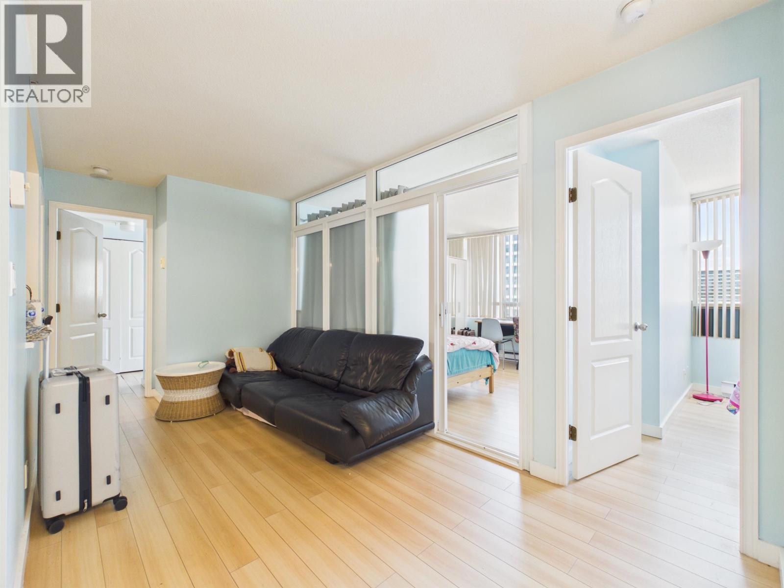 602 7995 Westminster Highway Property Photo 4