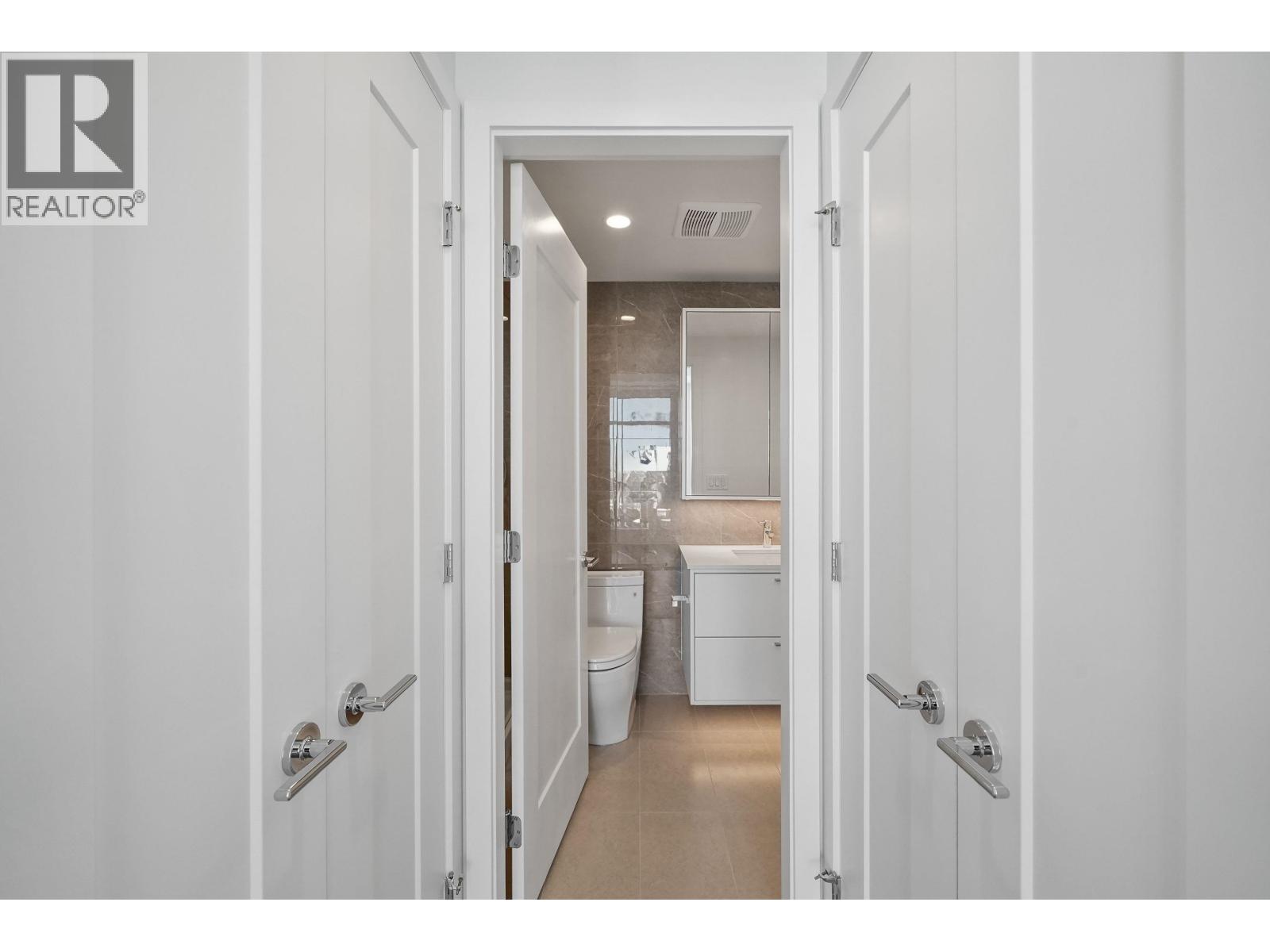 2801 2381 Beta Avenue Property Photo 14