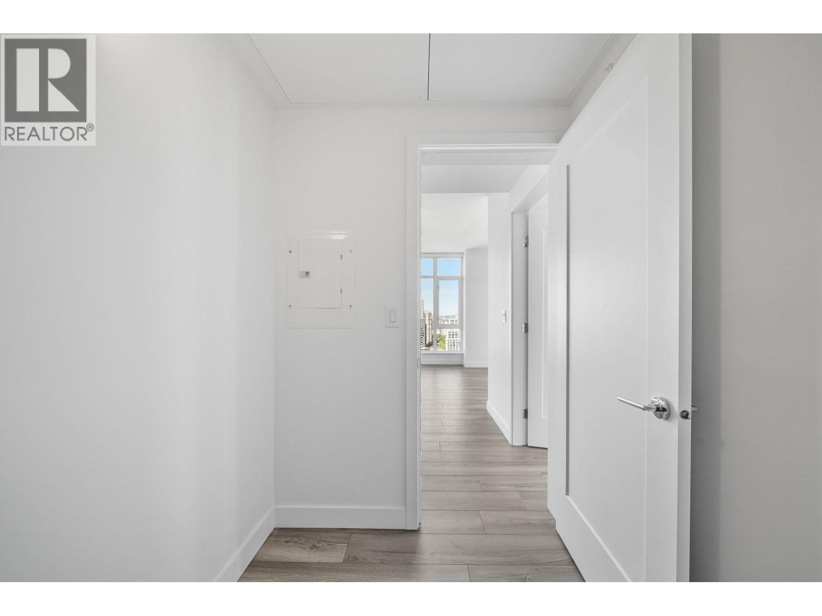 2801 2381 Beta Avenue Property Photo 18