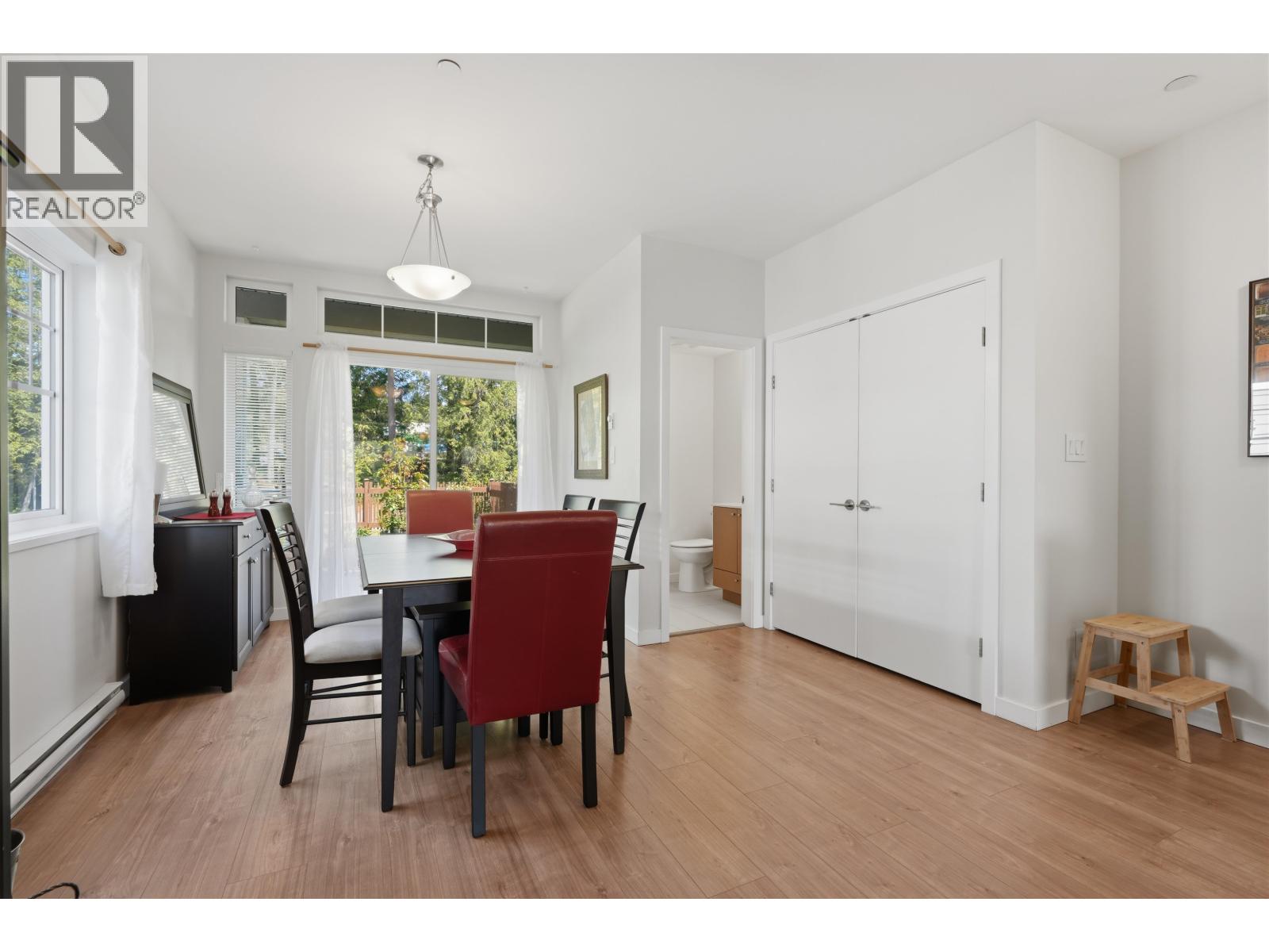 5906 Beachgate Lane Property Photo 15