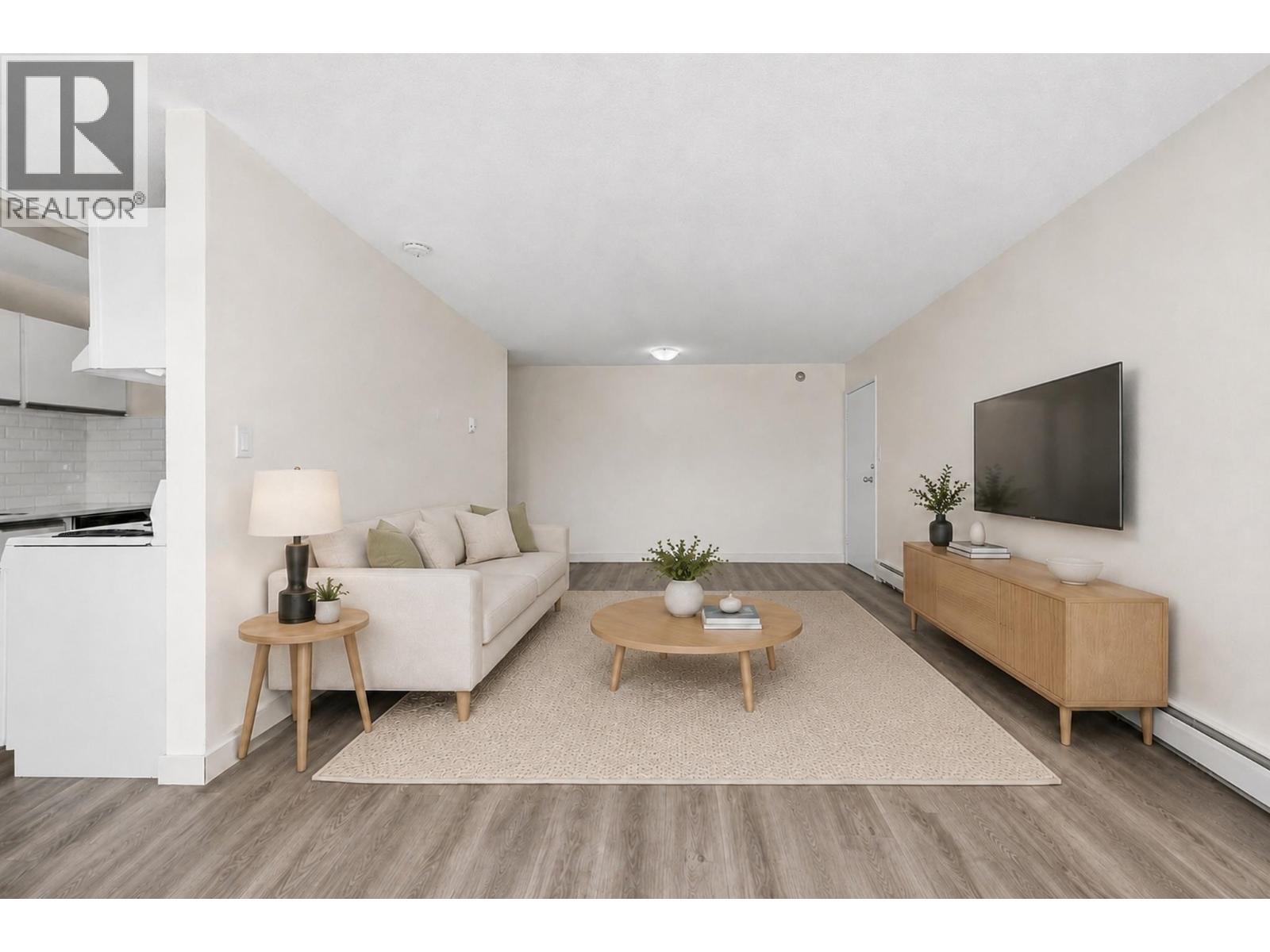 349 8111 Ryan Road Property Photo 10